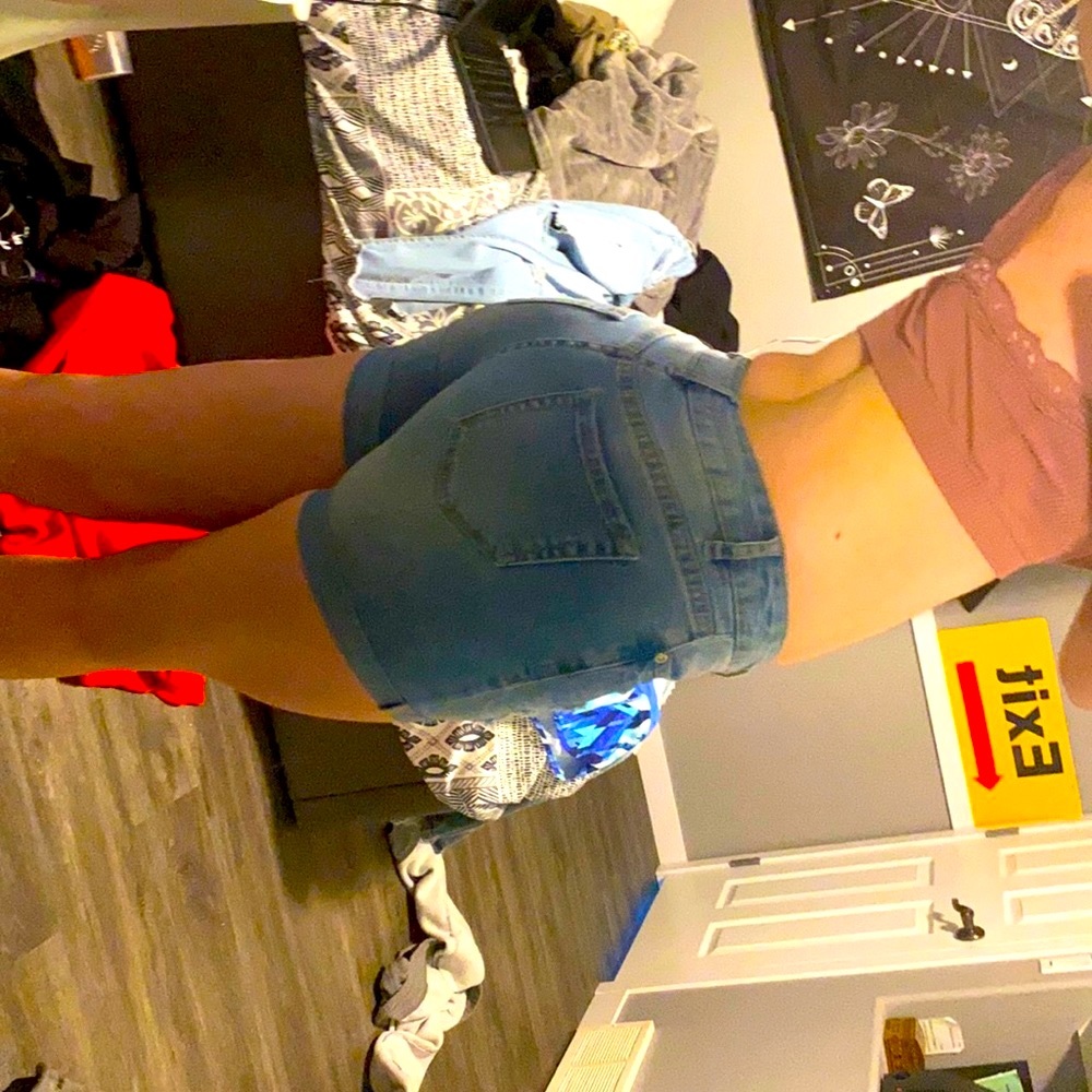 too small on me now, i am a size 0-1